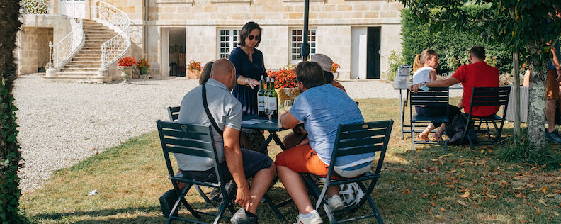 Tendances Vin 2025/2026 : les Français boivent moins mais mieux